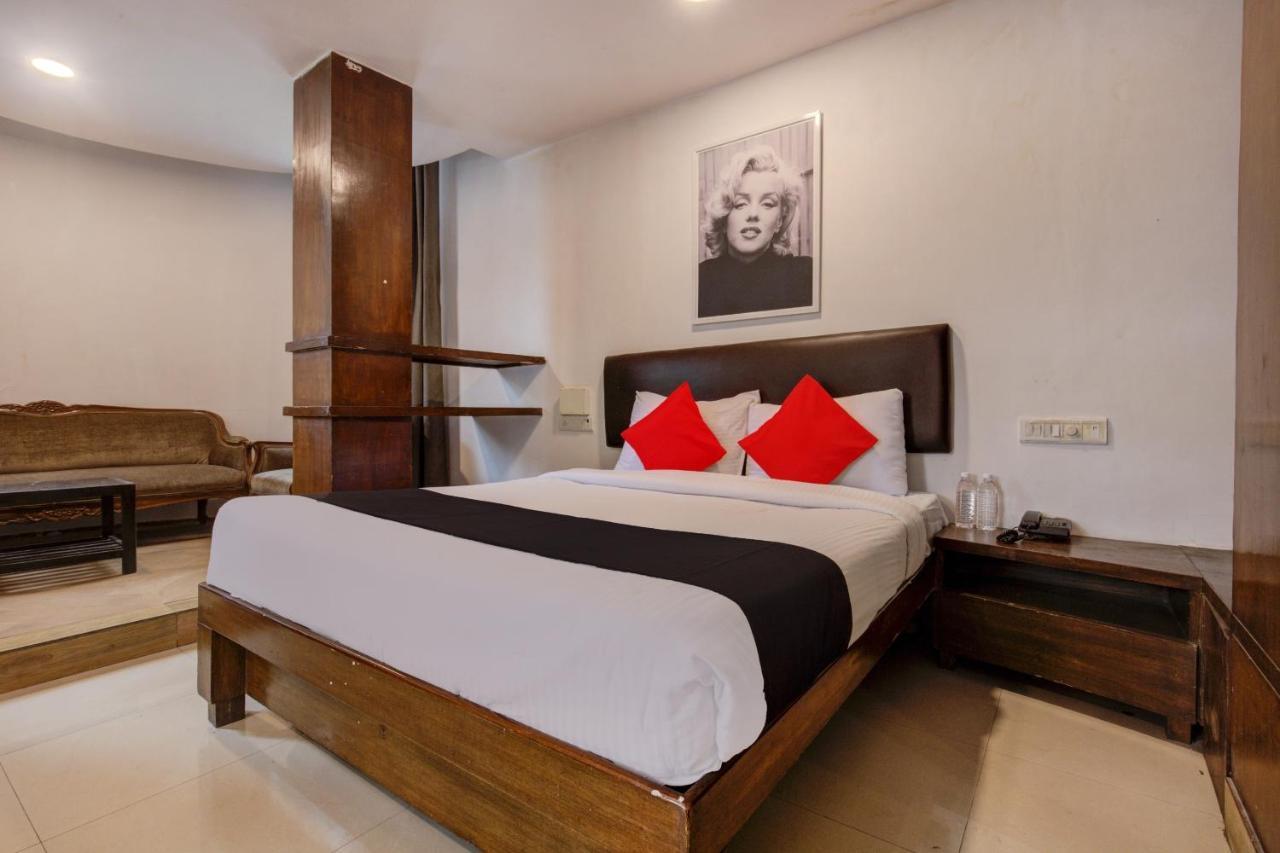 Capital O 77295 Hotel Bansidhar Bhuvan Bombay Esterno foto