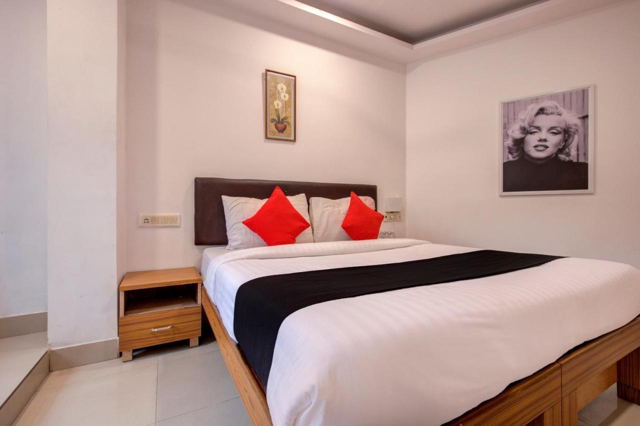 Capital O 77295 Hotel Bansidhar Bhuvan Bombay Esterno foto